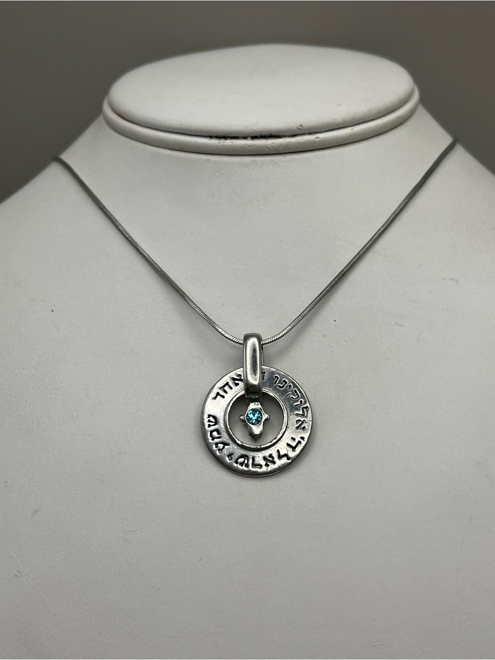 Sterling Silver Round Pendant Necklace with Blue Gem